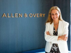 Cristina Prados - Allen & Overy 