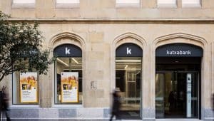 Kutxa-bank-oficina-banco-rrhh-recursos-humanos-factor-humano-fh