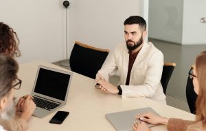 entrevista-trabajo-selección-contratación-recurso-Rrhh-recursos-humanos-factor-humano-fh
